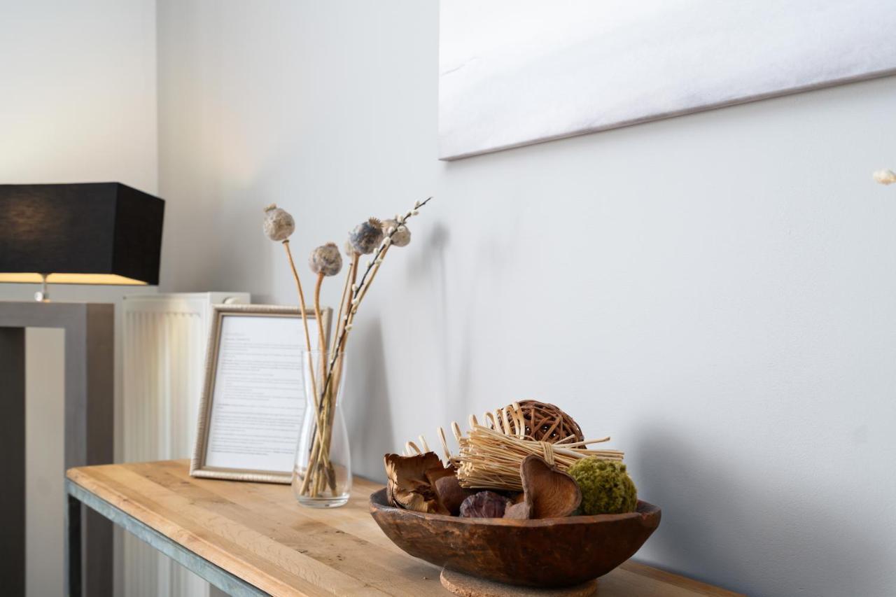 SHS Homes: Luxe Highrise with Stunning Views and Workspace Hasselt Exterior photo